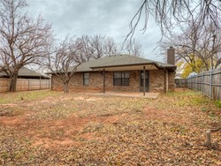 128 Pueblo Dr, Edmond