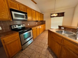 1424 Teakwood Dr, Norman