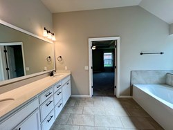 1121 SW 140th St, Oklahoma City