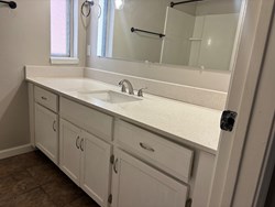 4313 E 68th St #518, Tulsa