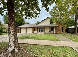 3604 Jim Robison Dr, Edmond