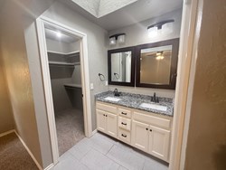 405 Partridge Ln, Edmond