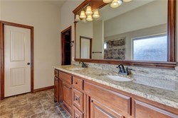 9209 SW 30th St, Oklahoma City