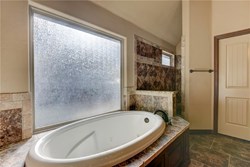 9209 SW 30th St, Oklahoma City