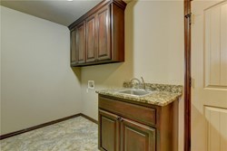 9209 SW 30th St, Oklahoma City