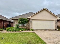 1300 NW 138th St, Edmond