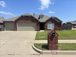 201 W 53rd St, Sand Springs