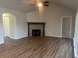 201 W 53rd St, Sand Springs