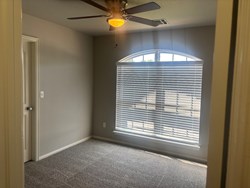 201 W 53rd St, Sand Springs