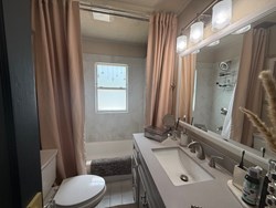 1702 NW 38th St, Oklahoma City