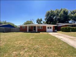 Main pic of home for rent in Moore