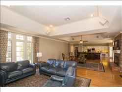 11507 S Hudson Ave, Tulsa