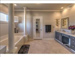11507 S Hudson Ave, Tulsa