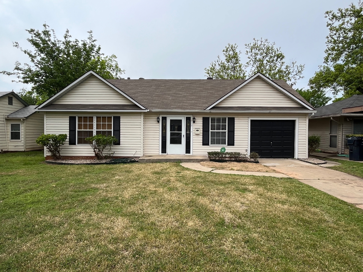 Rental Listing for 3013 Elmwood Ave Homeworx Sales & Leasing